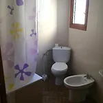 בית הארחה L'escaleta אורופסה דל מר