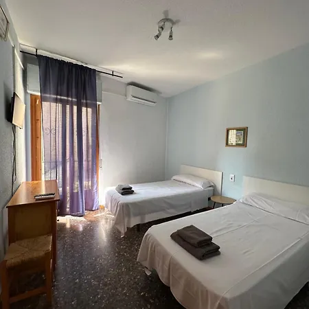 L'escaleta 3*