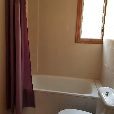 乐斯科拉塔旅舍 招待所 3*